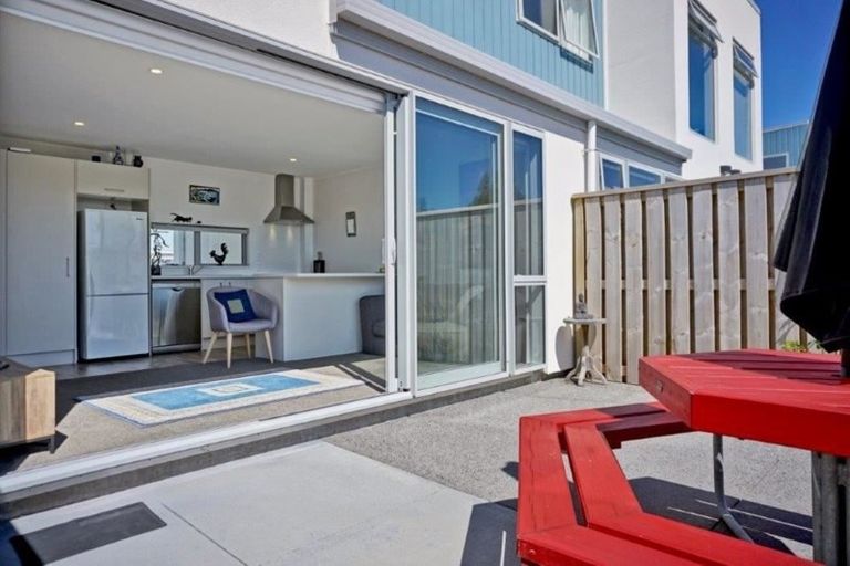 Photo of property in 31 Reynolds Place, Papamoa Beach, Papamoa, 3118