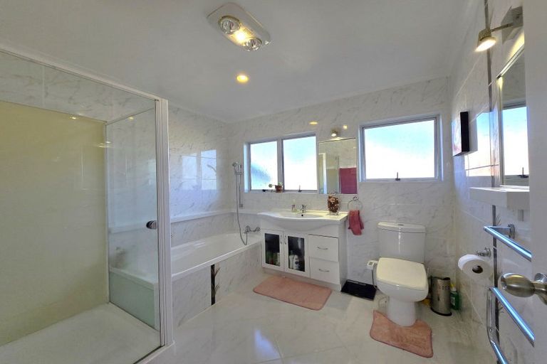 Photo of property in 15 Mckay Crescent, Dargaville, 0310