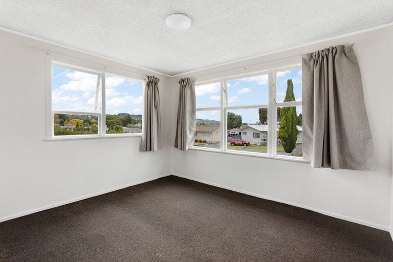 Photo of property in 32 Eastburn Street, Papakura, 2110