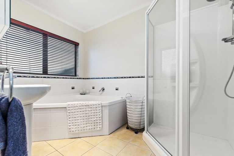 Photo of property in 14b Holden Avenue, Holdens Bay, Rotorua, 3010