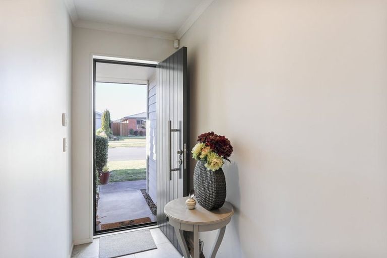Photo of property in 25 Haremoor Way, Rolleston, 7615