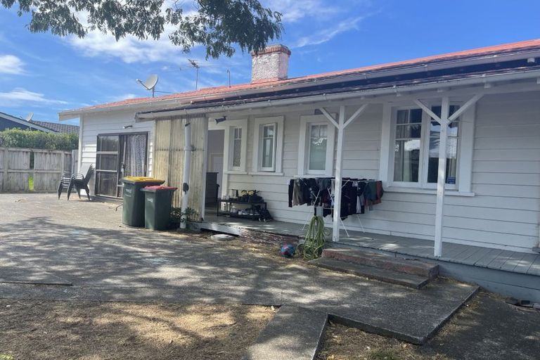 Photo of property in 56 Old Wairoa Road, Papakura, 2110