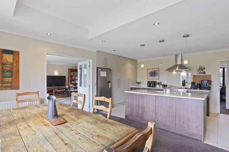 Photo of property in 18 Sycamore Close, Rangiora, 7400