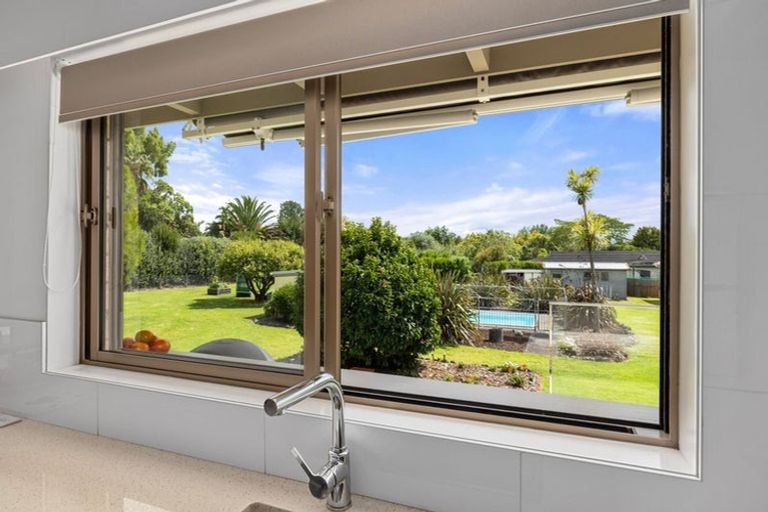 Photo of property in 10 Kendall Road, Kerikeri, 0230