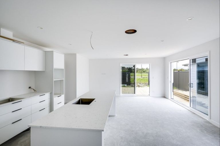 Photo of property in 21 Ruapehu Road, Poraiti, Napier, 4112