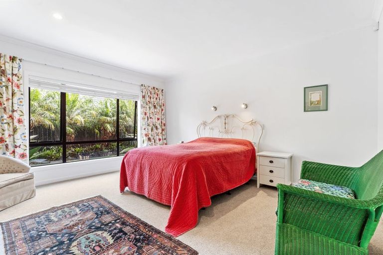 Photo of property in 22 Glamis Avenue, Manly, Whangaparaoa, 0930