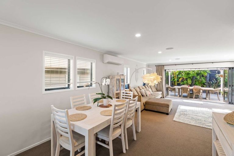 Photo of property in 107 Parkview Drive, Gulf Harbour, Whangaparaoa, 0930
