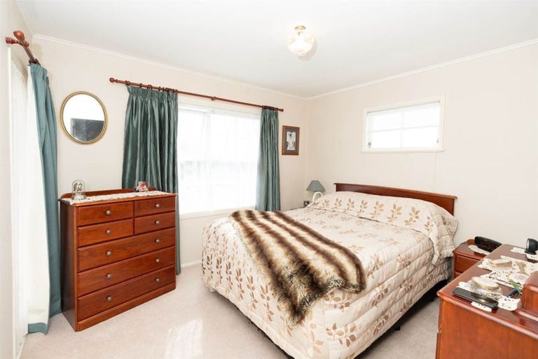 Photo of property in 65 Poaka Avenue, Dinsdale, Hamilton, 3204