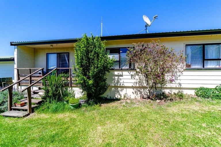 Photo of property in 100 Porangahau Road, Waipukurau, 4200