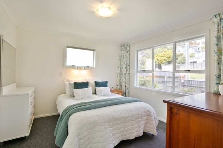 Photo of property in 9 Kowhai Street, Tawa, Wellington, 5028