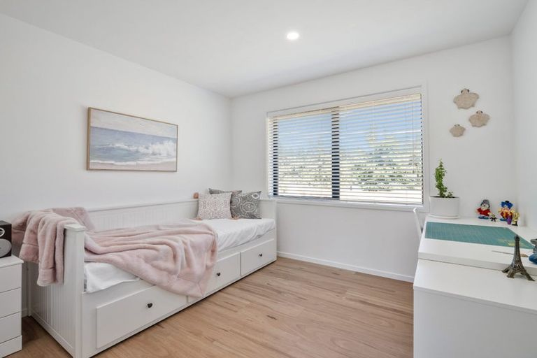 Photo of property in 4 Joshua Place, West Melton, Christchurch, 7675