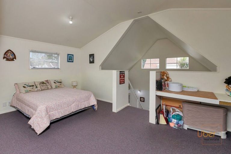 Photo of property in 25a Manse Street, Regent, Whangarei, 0112