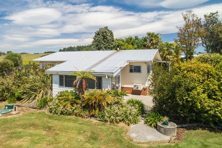 Photo of property in 19 Goddard Road, Tasman, Upper Moutere, 7173