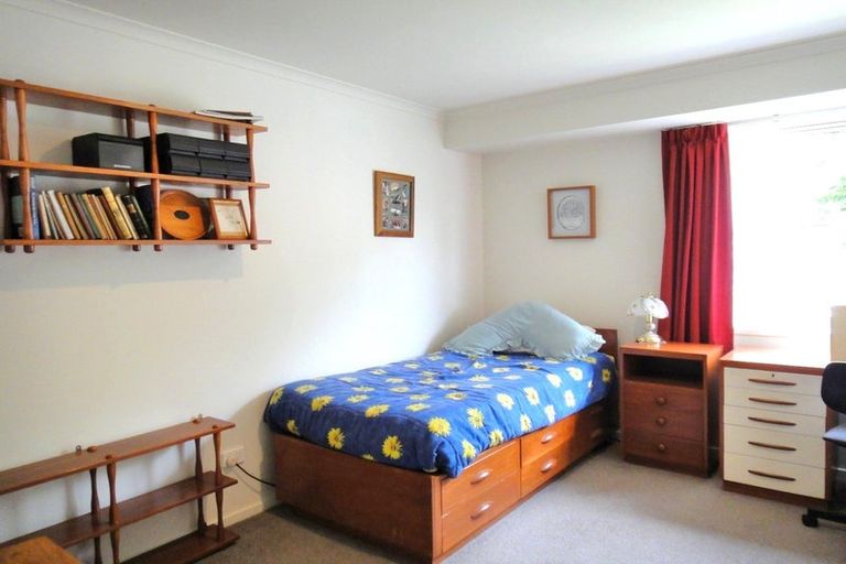 Photo of property in 4 Wai Place, One Tree Point, 0118