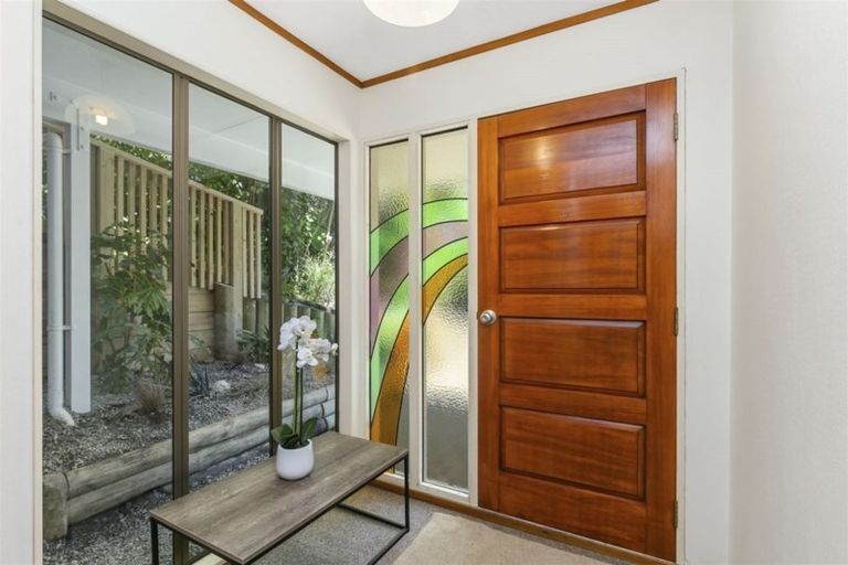 Photo of property in 76 Khandallah Road, Ngaio, Wellington, 6035