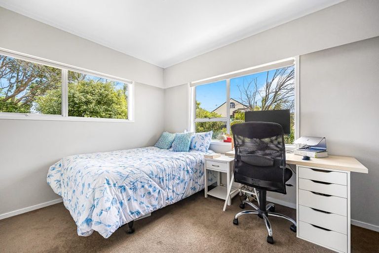 Photo of property in 14a Kowhai Road, Campbells Bay, Auckland, 0630