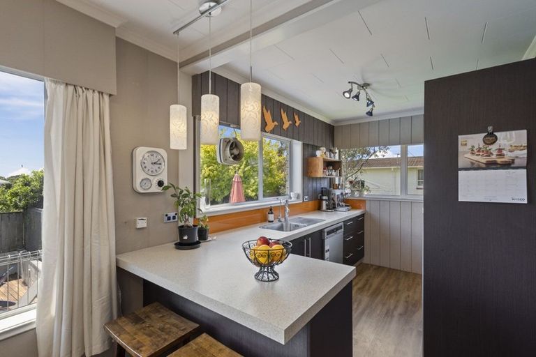 Photo of property in 48a Nevada Drive, Merrilands, New Plymouth, 4312