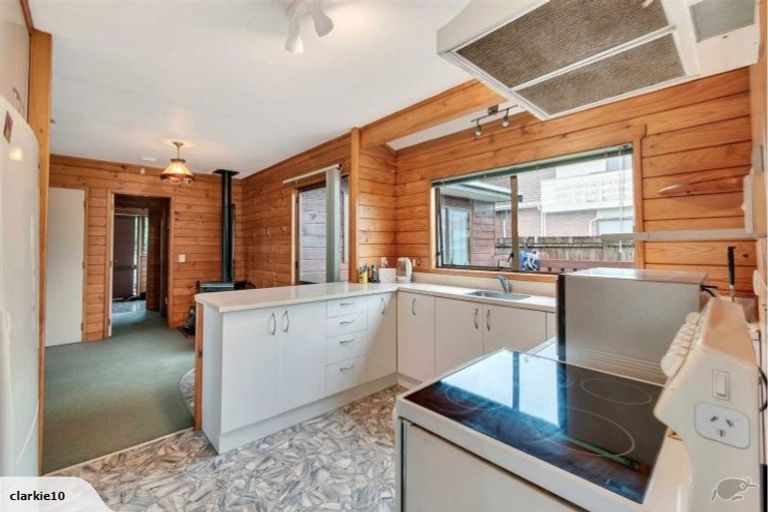 Photo of property in 197 Walter Strevens Drive, Conifer Grove, Takanini, 2112