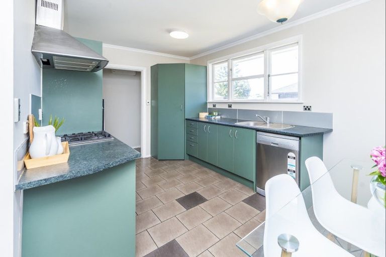 Photo of property in 39 Polson Street, Castlecliff, Whanganui, 4501