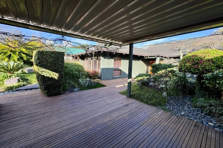 Photo of property in 10 Marine Terrace, Bayswater, Auckland, 0622