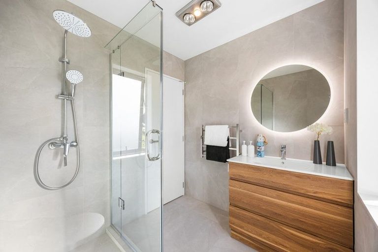 Photo of property in 12 Nanjing Road, Pukekohe, 2120