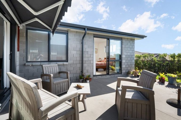 Photo of property in 12 Augusta Rise, Omokoroa, 3114