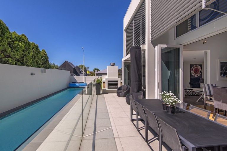 Photo of property in 57 Rossall Street, Merivale, Christchurch, 8014