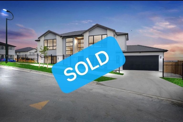 Photo of property in 82 Tir Conaill Avenue, Flat Bush, Auckland, 2019