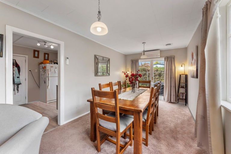 Photo of property in 28 Hudson Avenue, Ebdentown, Upper Hutt, 5018