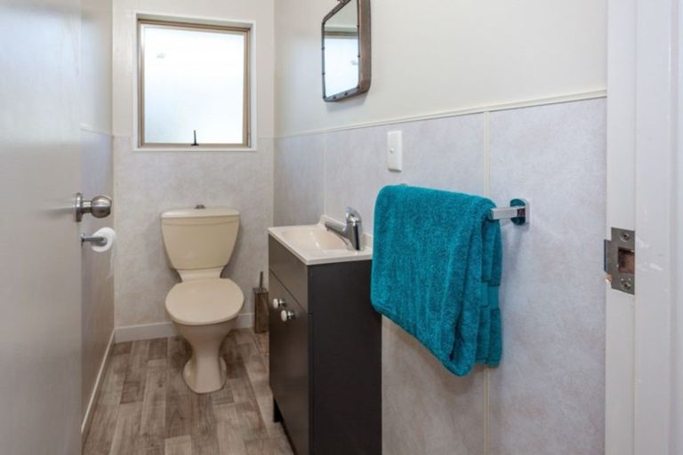 Photo of property in 17b Buffalo Beach Road, Whitianga, 3510