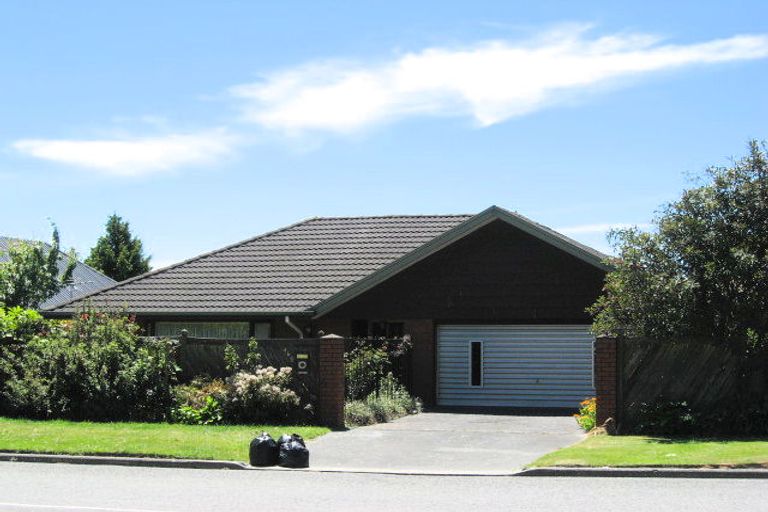 Photo of property in 468 Avonhead Road, Avonhead, Christchurch, 8042