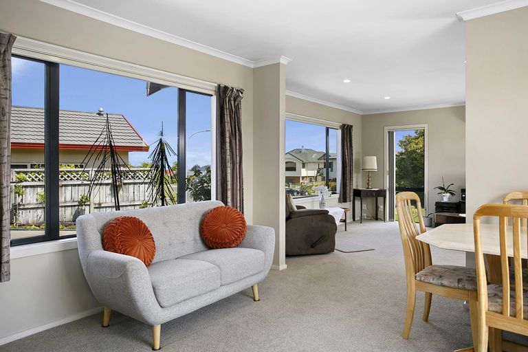 Photo of property in 23 Whetu Place, Nukuhau, Taupo, 3330