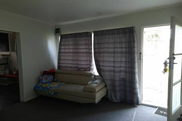 Photo of property in 5/9 South Street, Papakura, 2110