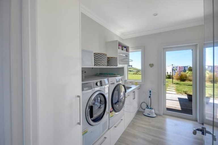 Photo of property in 73 Blackhead Road, Blackhead, Dunedin, 9076