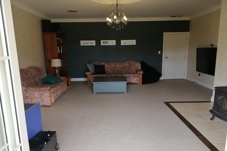 Photo of property in 104 Muriwai Valley Road, Muriwai, Waimauku, 0881