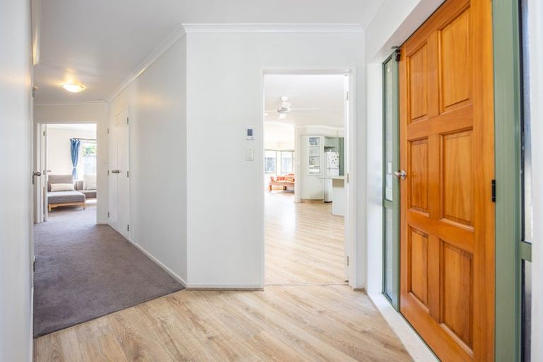 Photo of property in 14 Halcione Close, Flagstaff, Hamilton, 3210