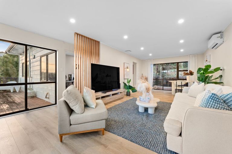 Photo of property in 1 Relko Crescent, Torbay, Auckland, 0630