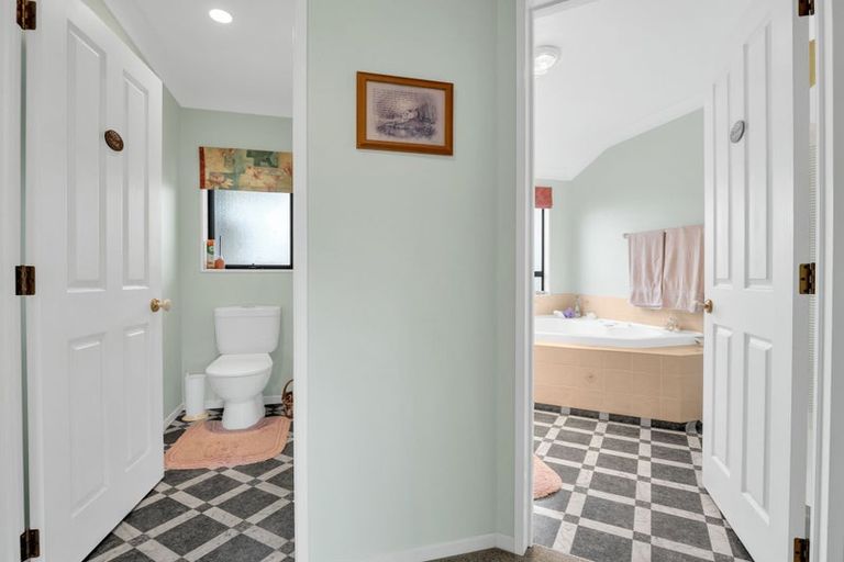 Photo of property in 227 Greenhill Drive, Te Awamutu, 3800