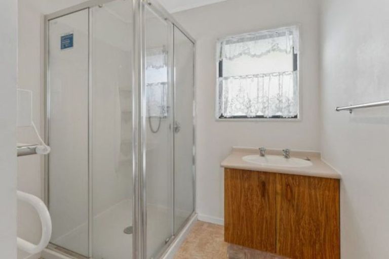 Photo of property in 54 Russell Street, Palmerston North, 4414
