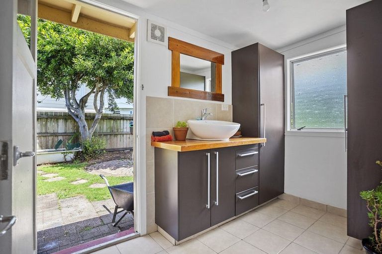 Photo of property in 348 Main Sh25 Road, Tairua, 3508