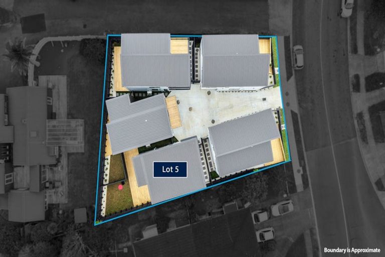 Photo of property in 13e Meadway, Sunnyhills, Auckland, 2010