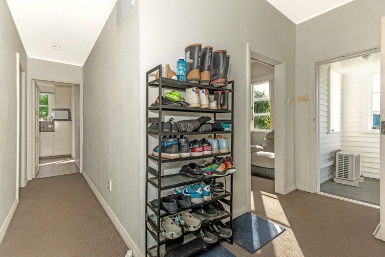 Photo of property in 24 Townley Street, Te Hapara, Gisborne, 4010