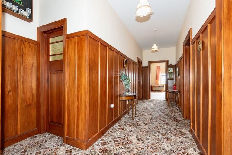 Photo of property in 57 Saint Andrews Hill Road, Mount Pleasant, Christchurch, 8081