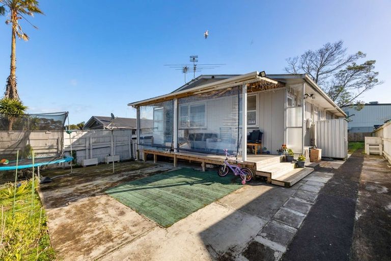 Photo of property in 1/17 Browns Road, Manurewa, Auckland, 2102