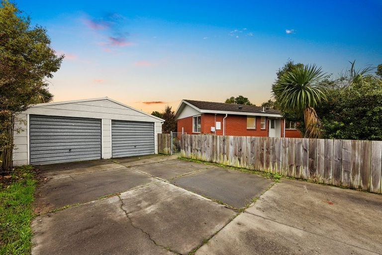 Photo of property in 60 Orrick Crescent, Avondale, Christchurch, 8061