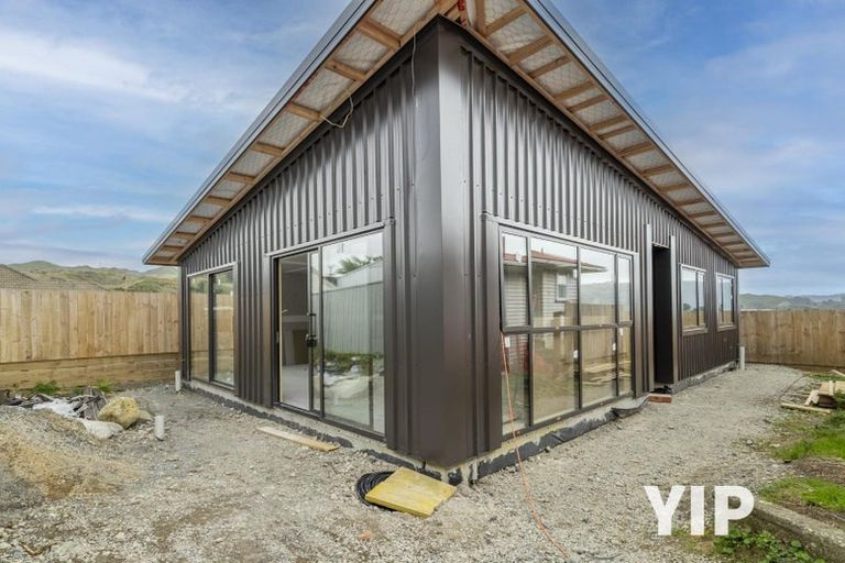 Photo of property in 90a Warspite Avenue, Cannons Creek, Porirua, 5024