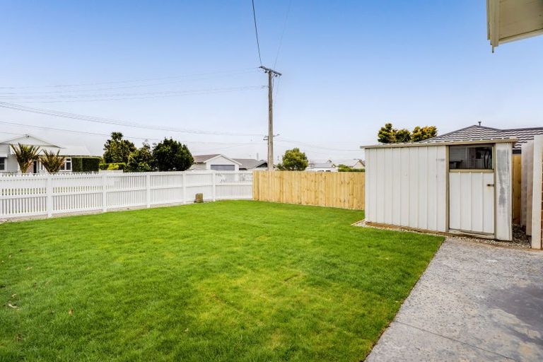 Photo of property in 44 Dorset Avenue, Westown, New Plymouth, 4310