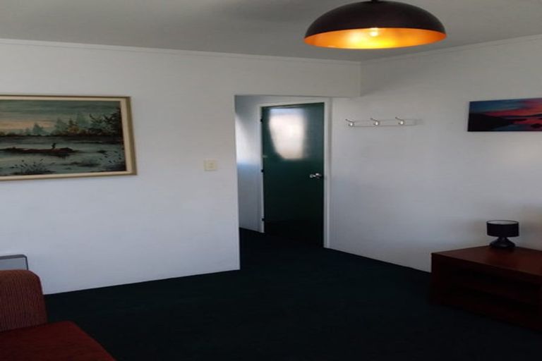 Photo of property in 91 Brockworth Place, Riccarton, Christchurch, 8011
