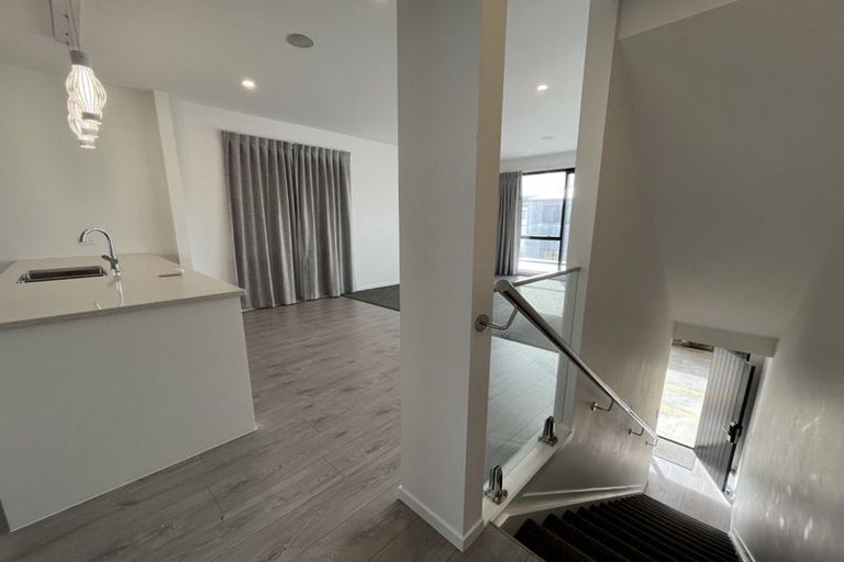 Photo of property in 1048 Woodstock Road, View Hill, Oxford, 7495