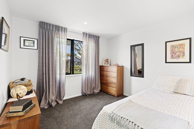 Photo of property in 14 Waitaha Place, Bell Block, New Plymouth, 4312